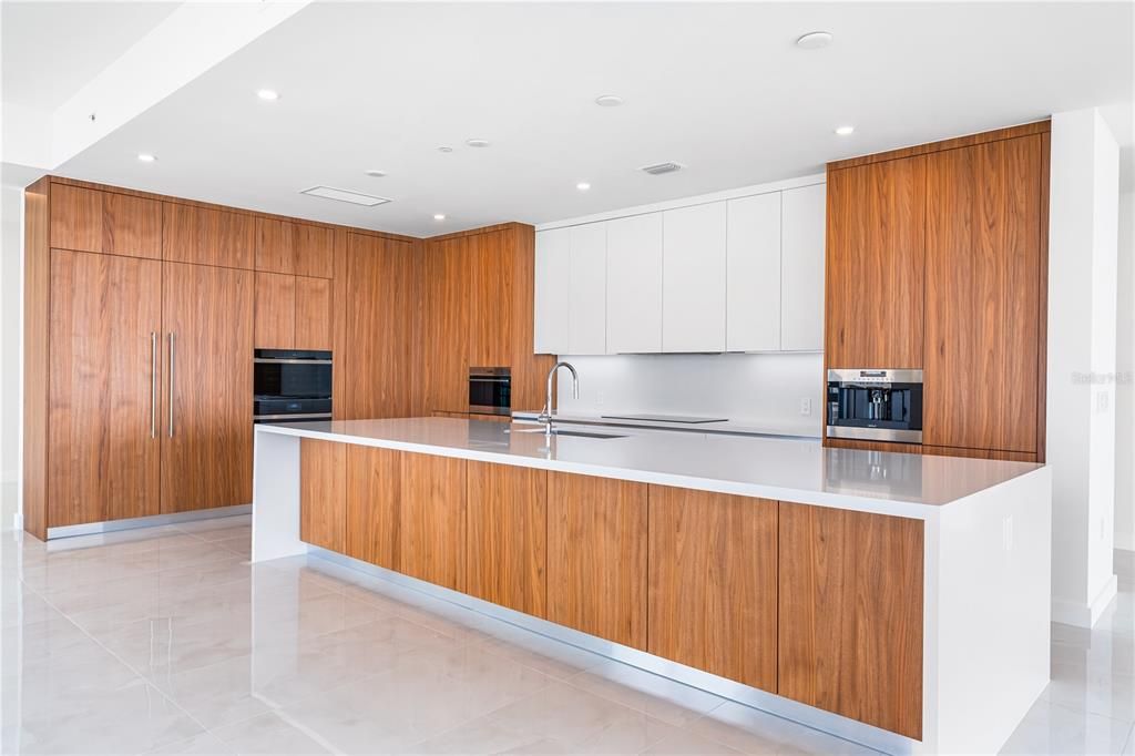 For Sale: $5,790,000 (4 beds, 4 baths, 3460 Square Feet)