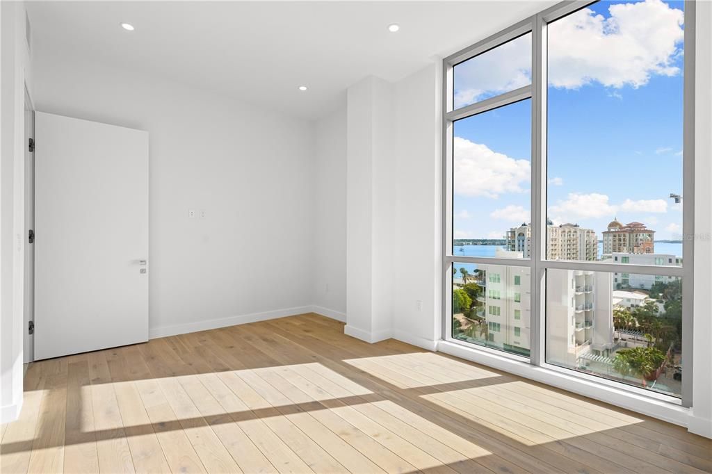 For Sale: $5,790,000 (4 beds, 4 baths, 3460 Square Feet)