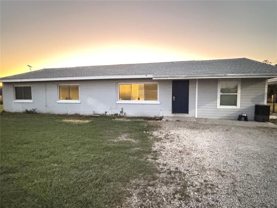 Recently Sold: $380,000 (4 beds, 2 baths, 2142 Square Feet)