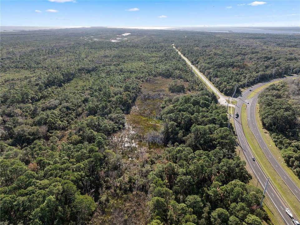 Activo con contrato: $297,000 (9.39 acres)