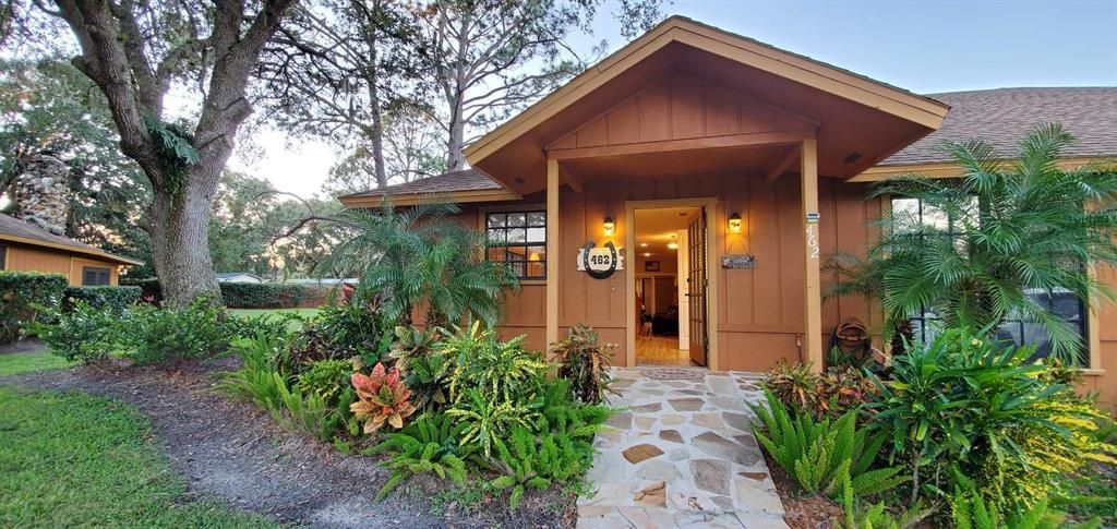 Недавно продано: $295,000 (2 спален, 2 ванн, 1458 Квадратных фут)