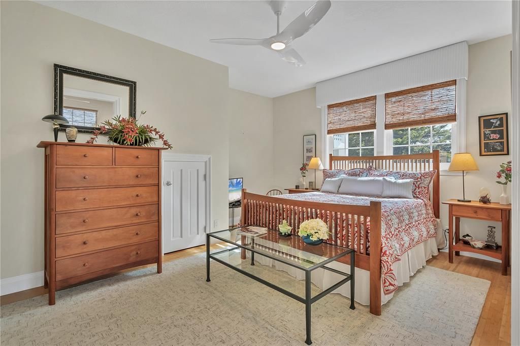 На продажу: $4,950,000 (3 спален, 3 ванн, 3568 Квадратных фут)