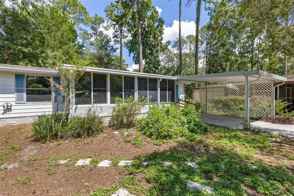 Под контрактом: $144,900 (2 спален, 2 ванн, 1464 Квадратных фут)