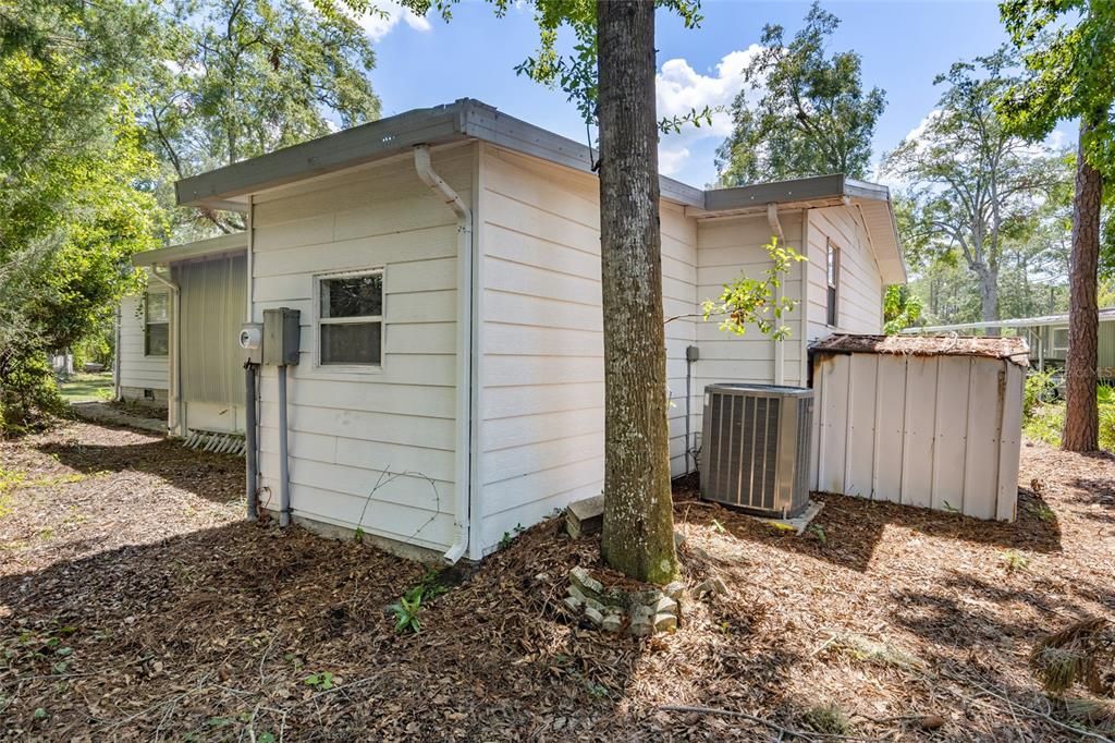 Под контрактом: $144,900 (2 спален, 2 ванн, 1464 Квадратных фут)