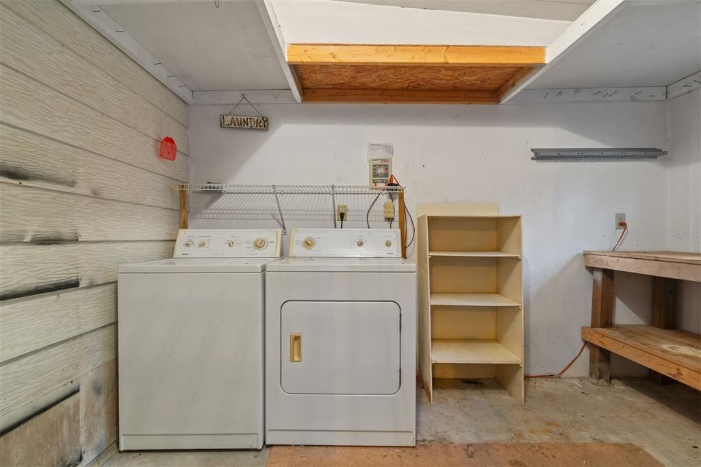 Под контрактом: $144,900 (2 спален, 2 ванн, 1464 Квадратных фут)