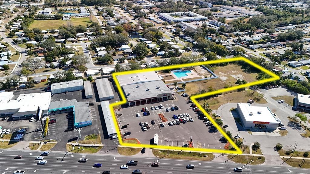 待售: $5,300,000 (0 贝兹, 0 浴室, 31684 平方英尺)