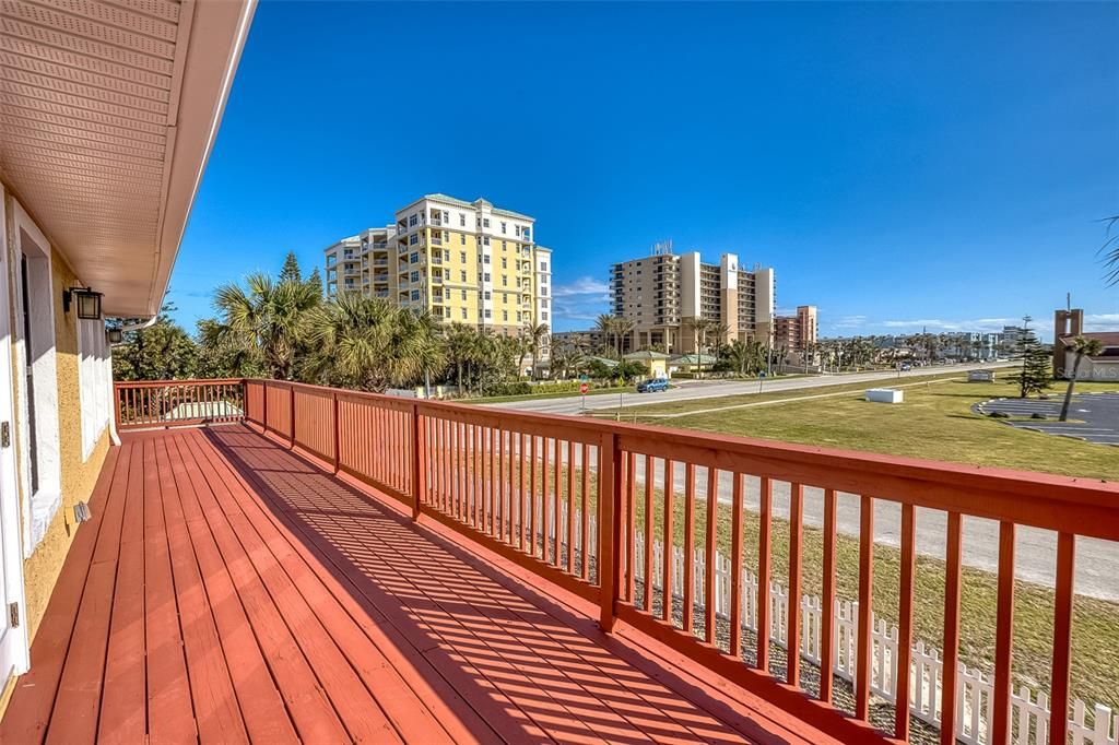 На продажу: $1,495,000 (4 спален, 4 ванн, 3560 Квадратных фут)