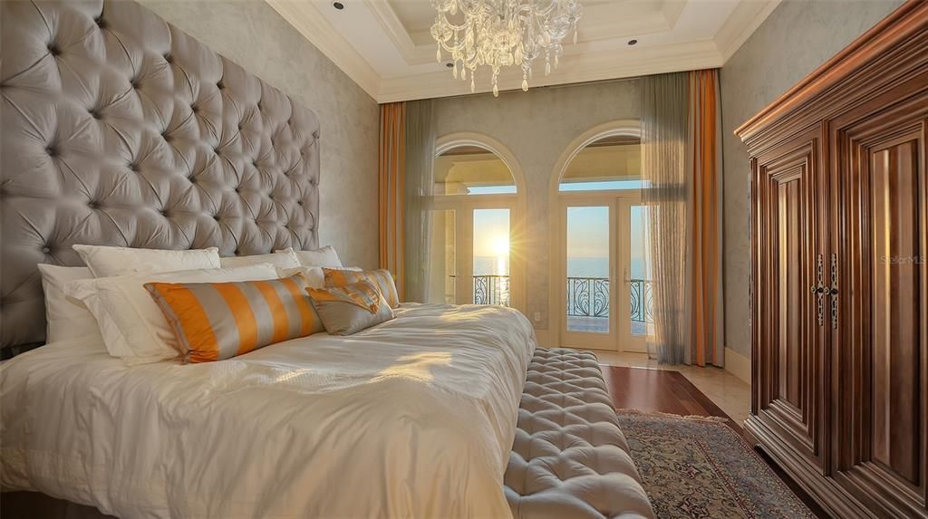 待售: $6,450,000 (4 贝兹, 4 浴室, 5714 平方英尺)