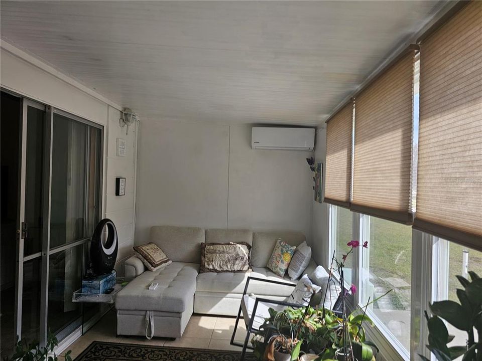 En Venta: $107,999 (1 camas, 1 baños, 648 Pies cuadrados)