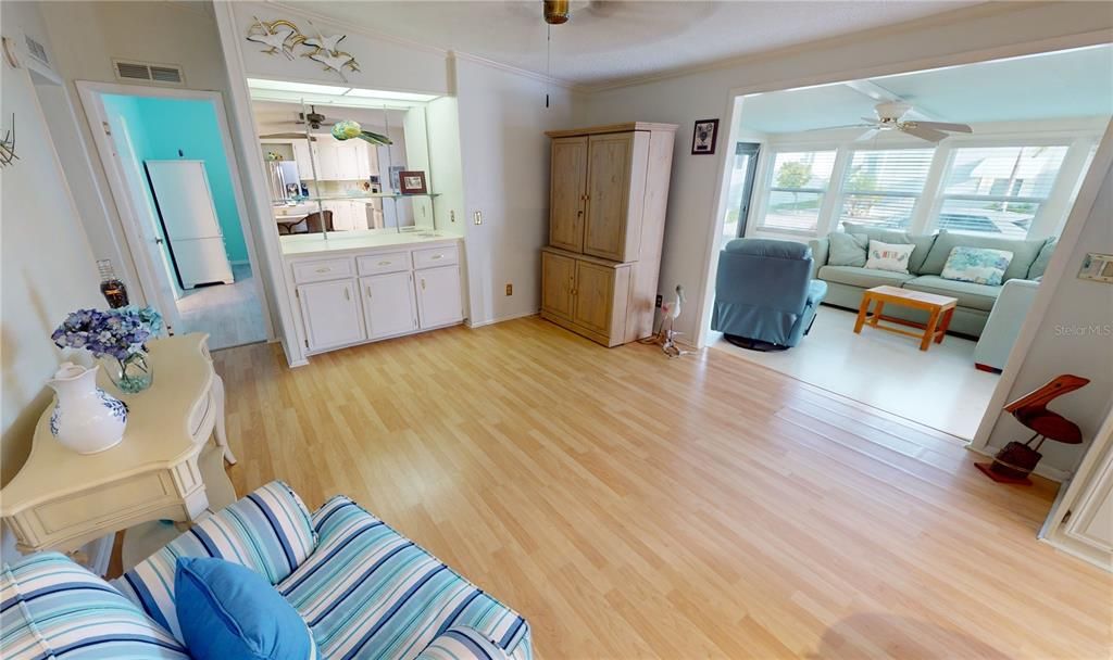 For Sale: $209,000 (2 beds, 2 baths, 1624 Square Feet)