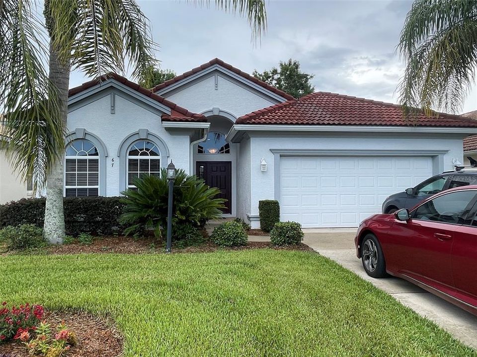 Recently Rented: $2,400 (3 beds, 2 baths, 1891 Square Feet)