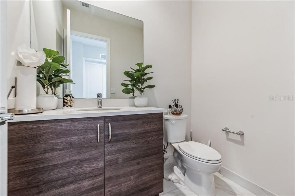 For Sale: $750,000 (4 beds, 3 baths, 3533 Square Feet)