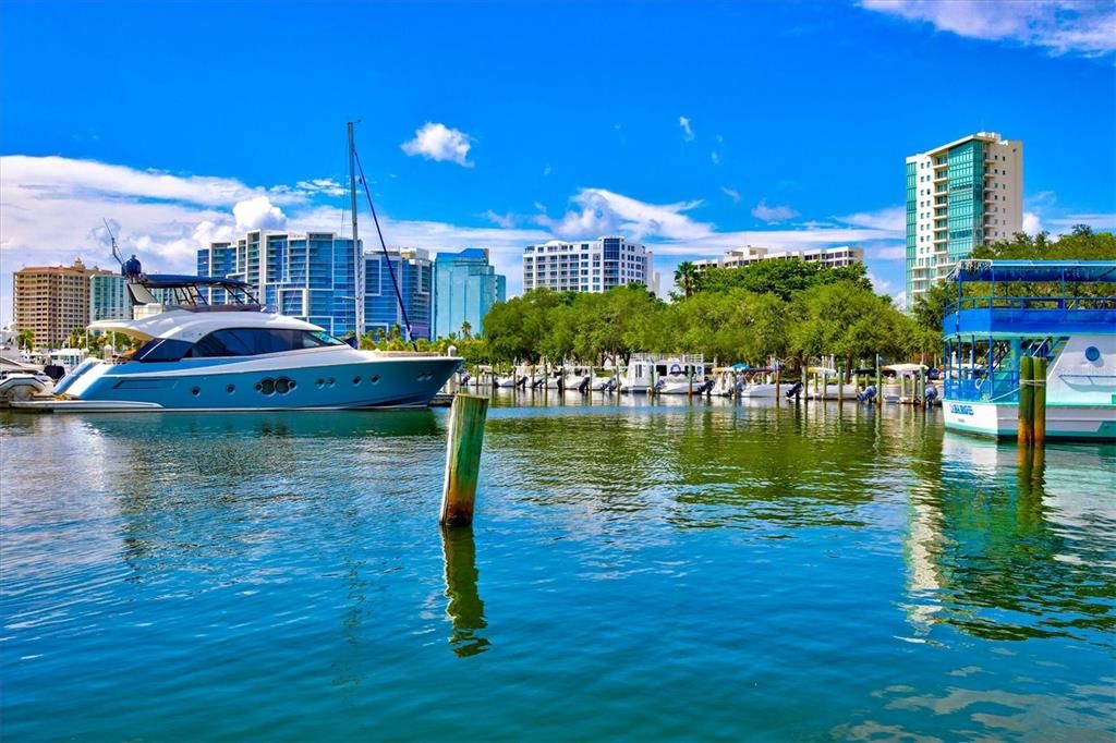 На продажу: $1,600,000 (0 спален, 0 ванн, 1369 Квадратных фут)