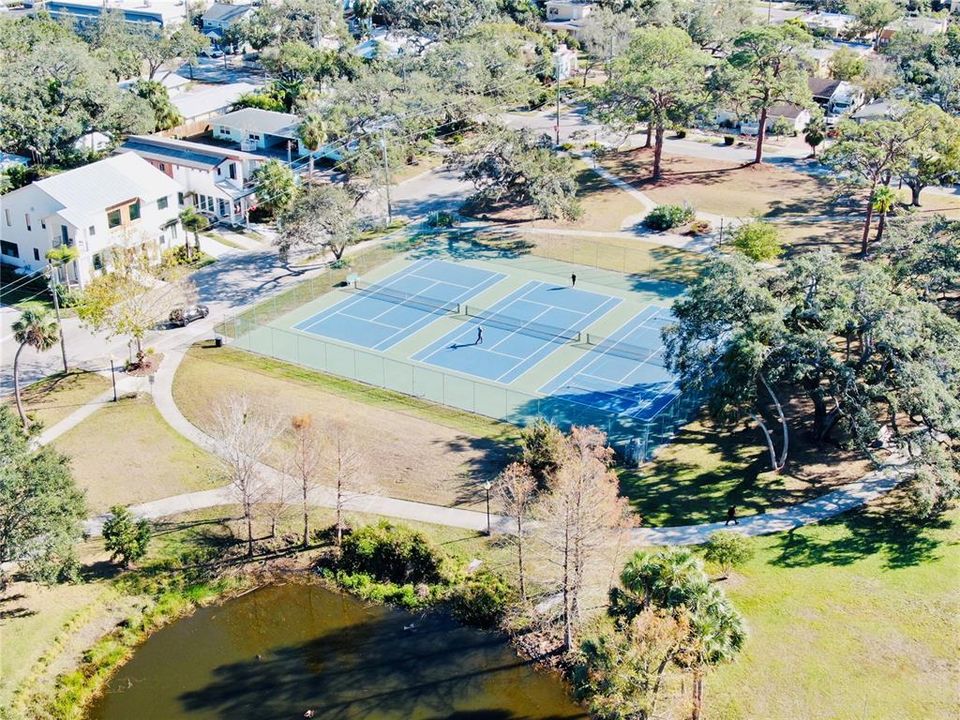 На продажу: $1,600,000 (0 спален, 0 ванн, 1369 Квадратных фут)