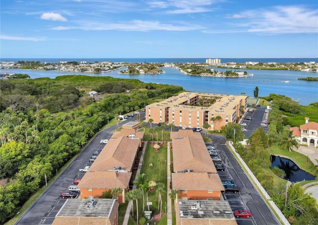 Recently Rented: $2,000 (2 beds, 1 baths, 900 Square Feet)