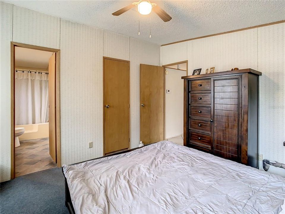 En Venta: $109,000 (2 camas, 2 baños, 1056 Pies cuadrados)