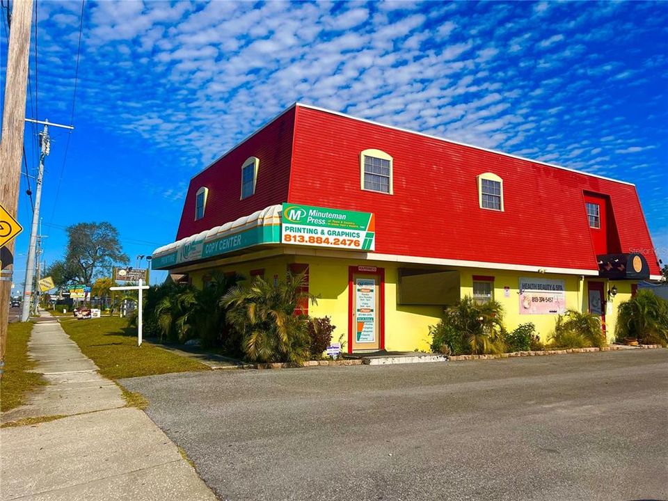 На продажу: $1,100,000 (0 спален, 0 ванн, 3014 Квадратных фут)