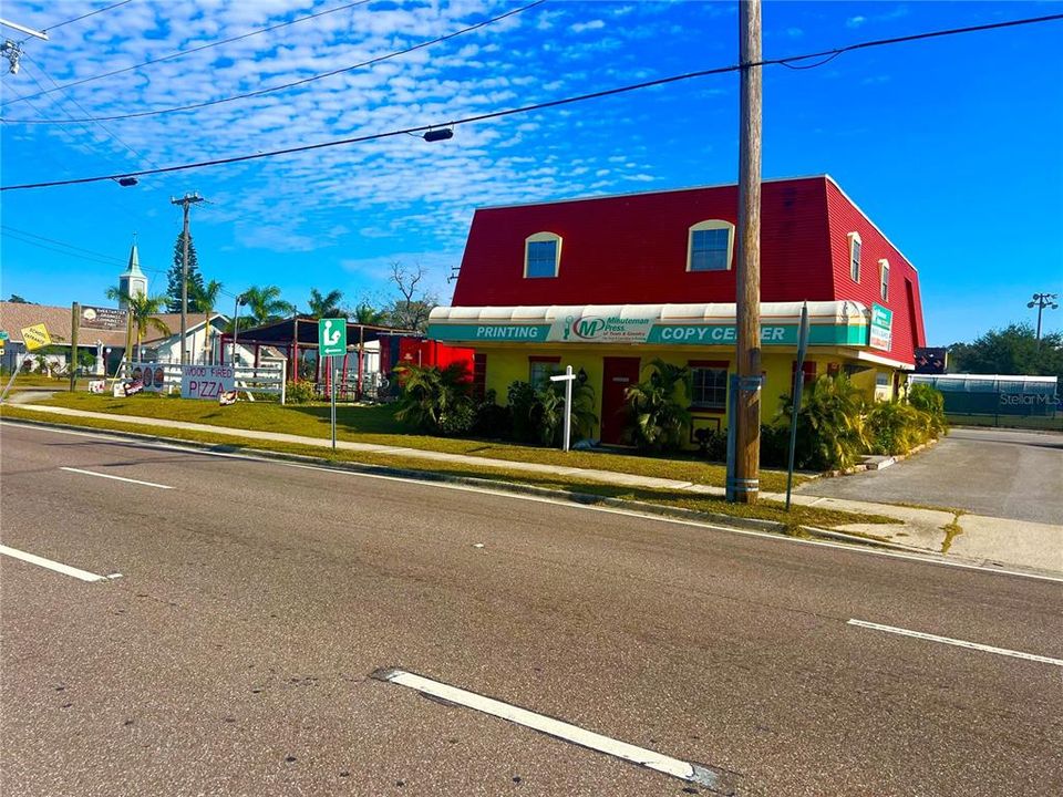 На продажу: $1,100,000 (0 спален, 0 ванн, 3014 Квадратных фут)