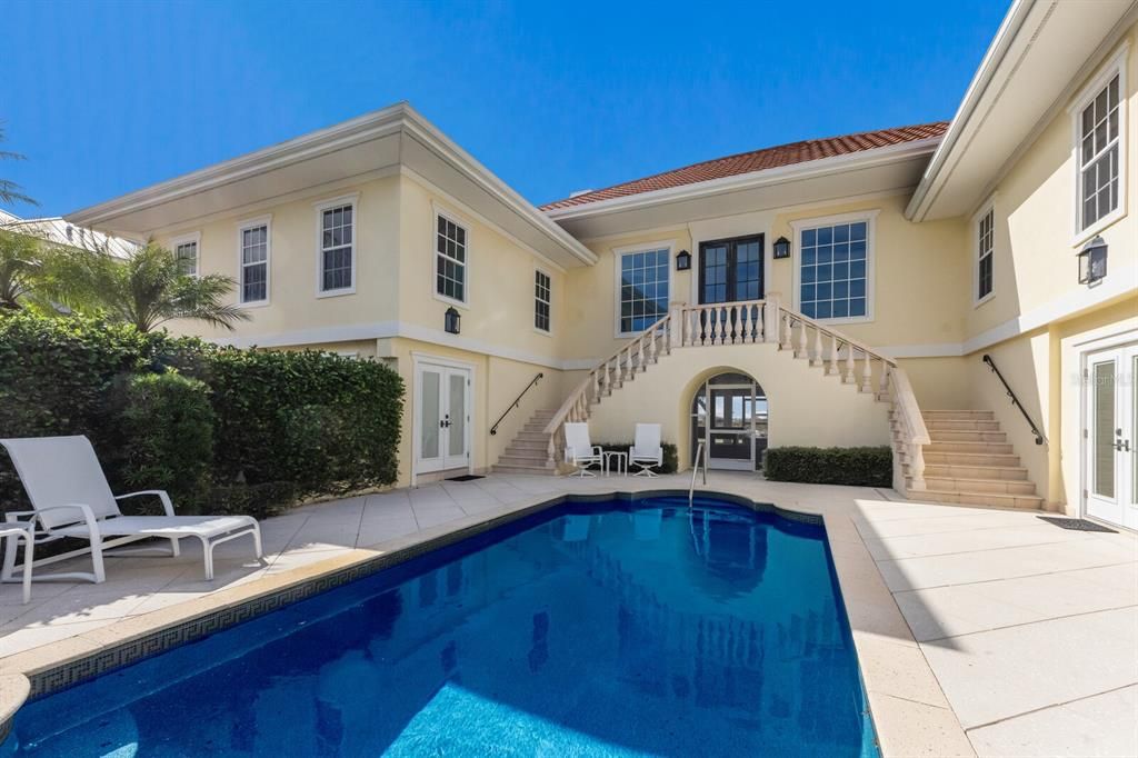 En Venta: $9,999,000 (3 camas, 4 baños, 3465 Pies cuadrados)