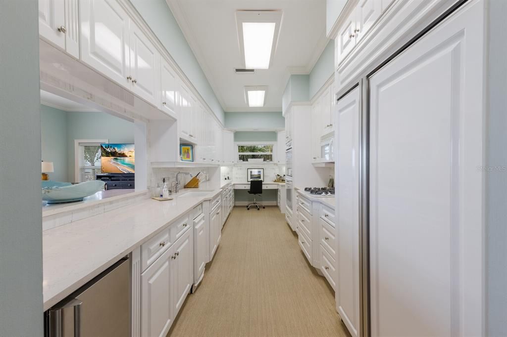 En Venta: $9,999,000 (3 camas, 4 baños, 3465 Pies cuadrados)