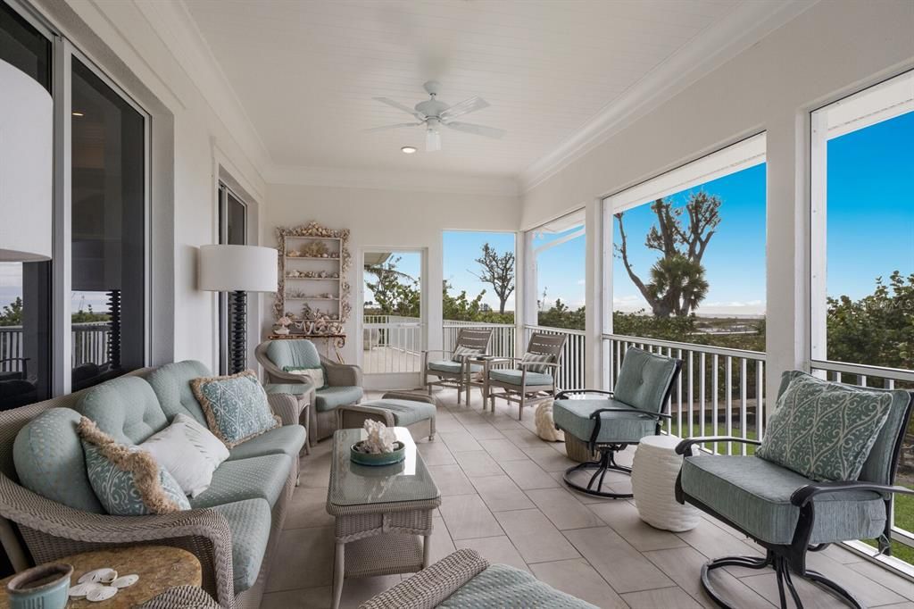 En Venta: $9,999,000 (3 camas, 4 baños, 3465 Pies cuadrados)