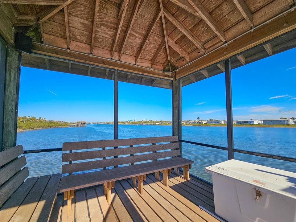 合同活跃: $1,145,000 (3 贝兹, 3 浴室, 2967 平方英尺)