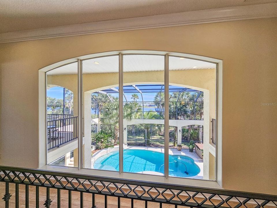 合同活跃: $1,145,000 (3 贝兹, 3 浴室, 2967 平方英尺)