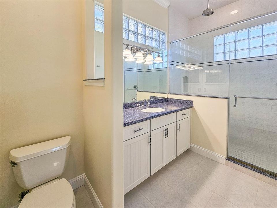 合同活跃: $1,145,000 (3 贝兹, 3 浴室, 2967 平方英尺)