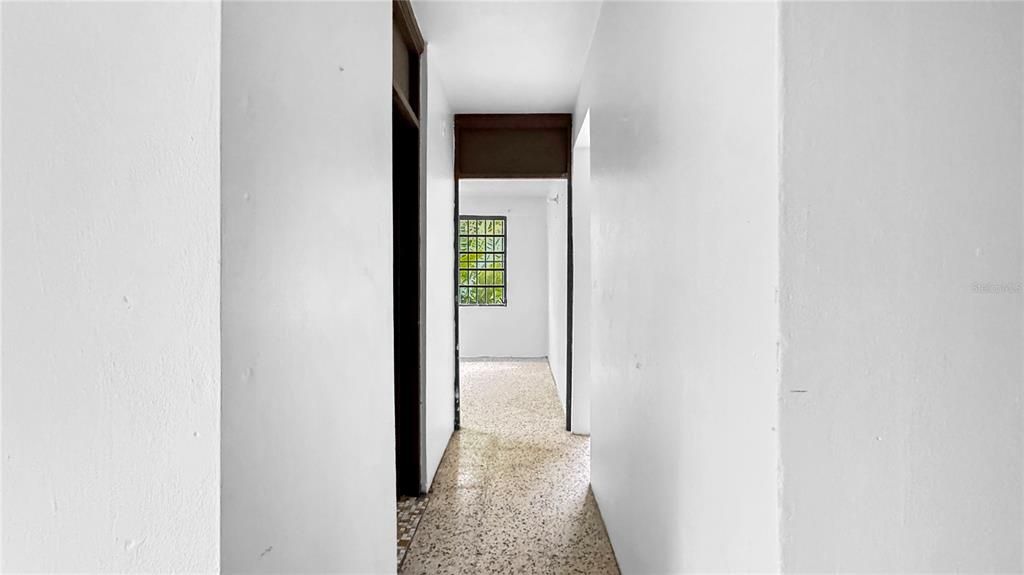 En Venta: $325,000 (0 camas, 0 baños, 2800 Pies cuadrados)