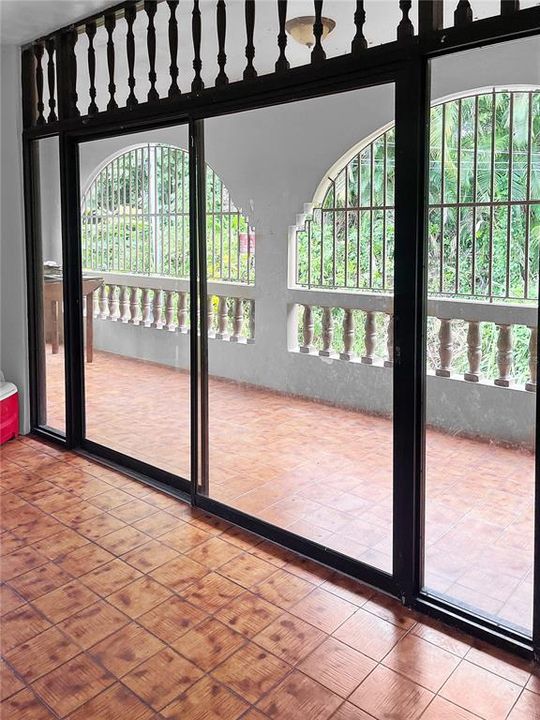 En Venta: $325,000 (0 camas, 0 baños, 2800 Pies cuadrados)