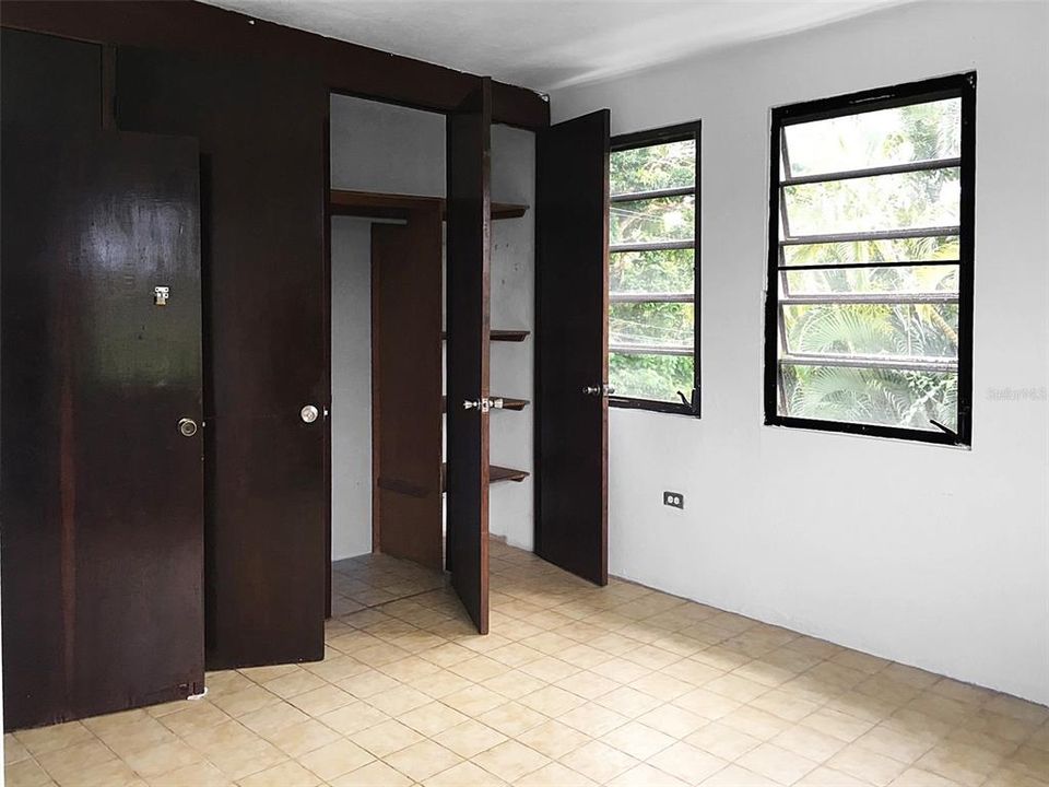 En Venta: $325,000 (0 camas, 0 baños, 2800 Pies cuadrados)