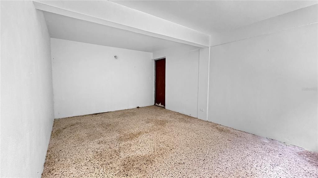 En Venta: $325,000 (0 camas, 0 baños, 2800 Pies cuadrados)