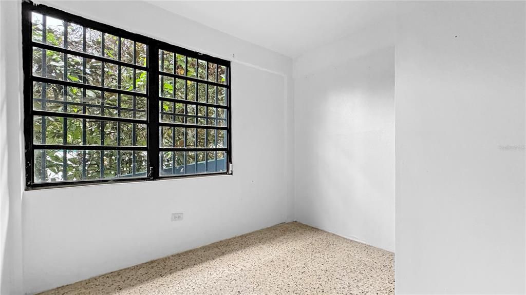 En Venta: $325,000 (0 camas, 0 baños, 2800 Pies cuadrados)