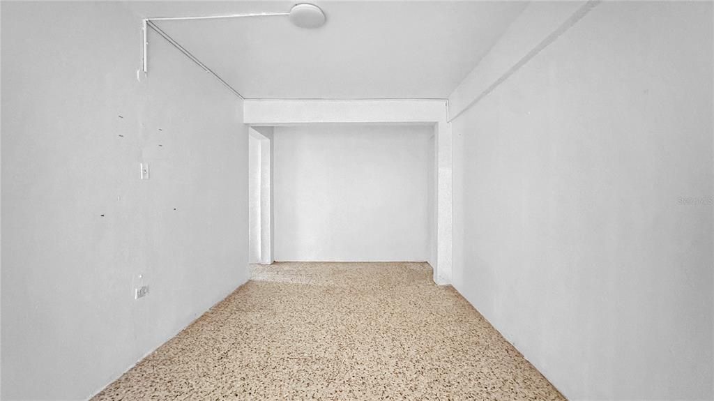 En Venta: $325,000 (0 camas, 0 baños, 2800 Pies cuadrados)