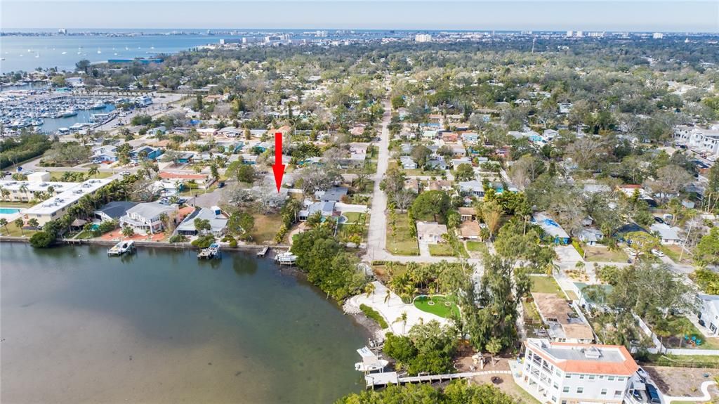 For Sale: $729,000 (3 beds, 2 baths, 1232 Square Feet)