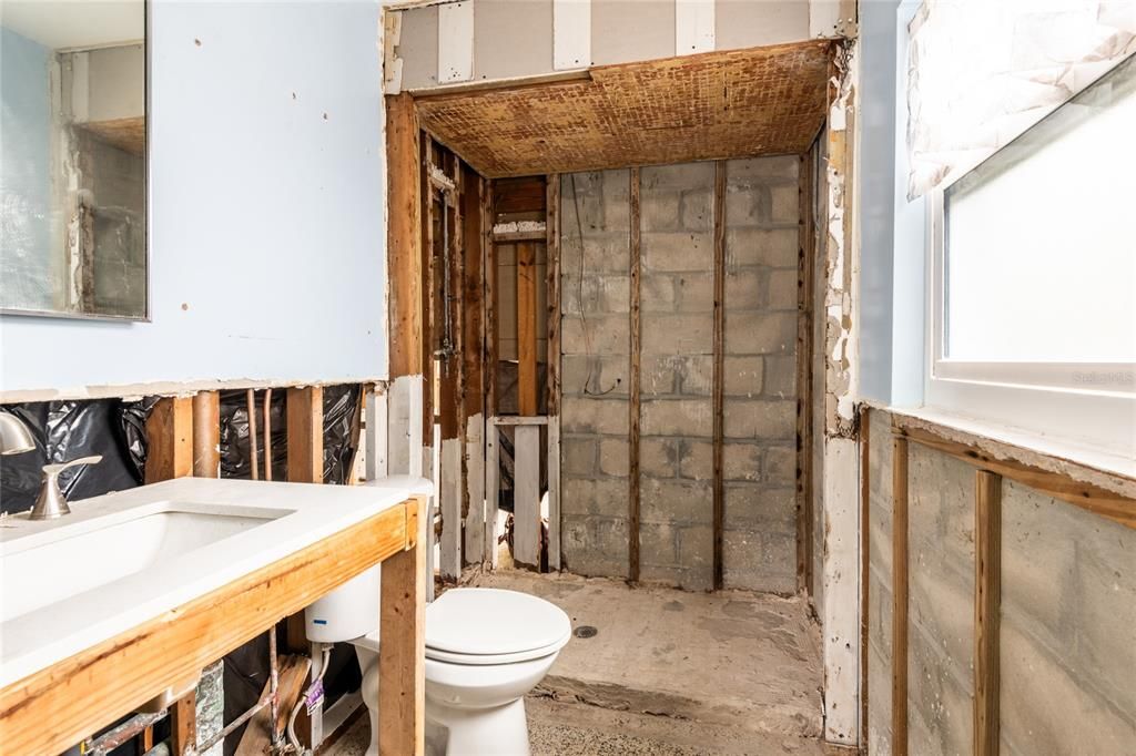 For Sale: $729,000 (3 beds, 2 baths, 1232 Square Feet)