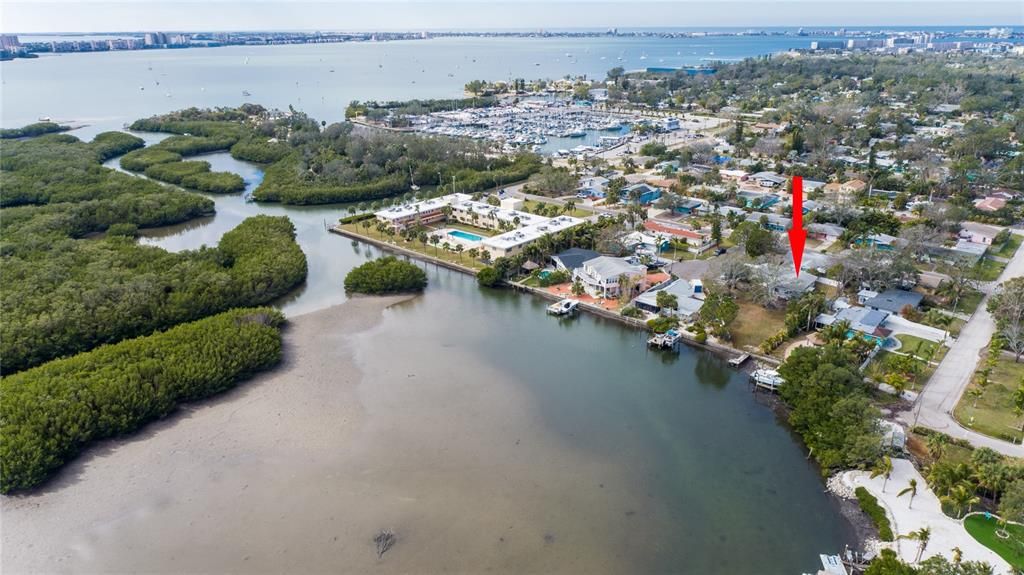 For Sale: $729,000 (3 beds, 2 baths, 1232 Square Feet)