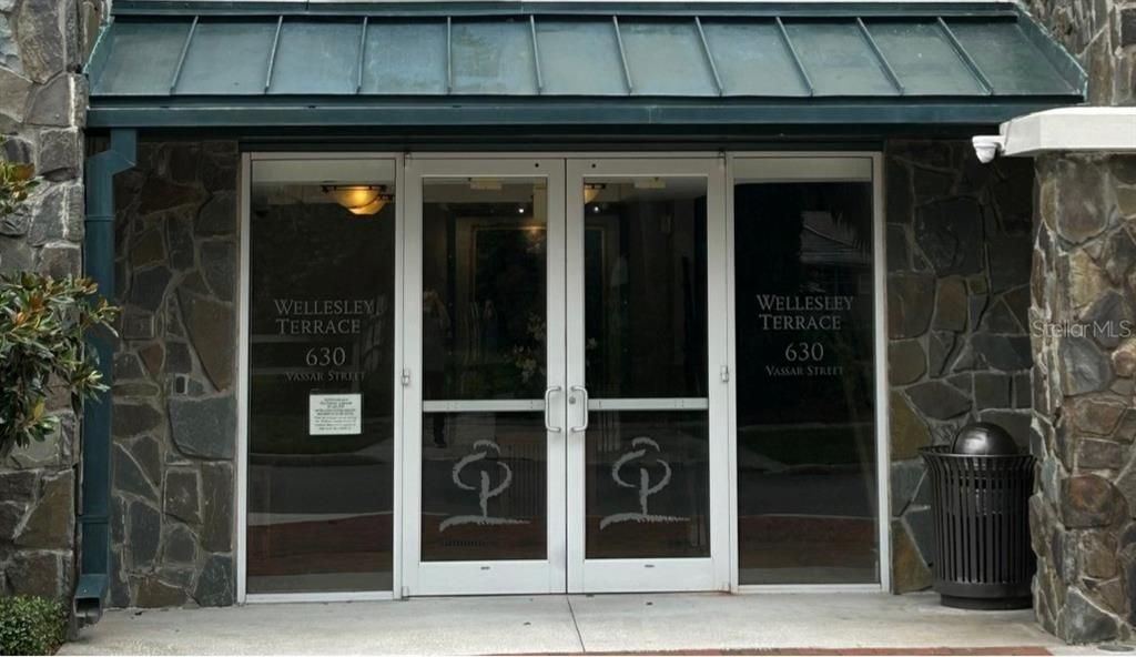 Vendido Recientemente: $509,000 (2 camas, 2 baños, 1161 Pies cuadrados)