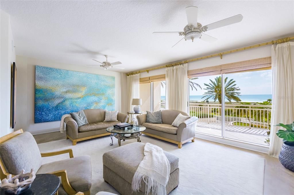 For Sale: $1,895,000 (3 beds, 2 baths, 2288 Square Feet)