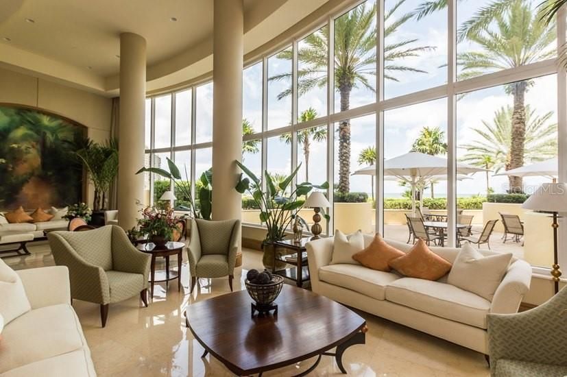 For Sale: $1,895,000 (3 beds, 2 baths, 2288 Square Feet)