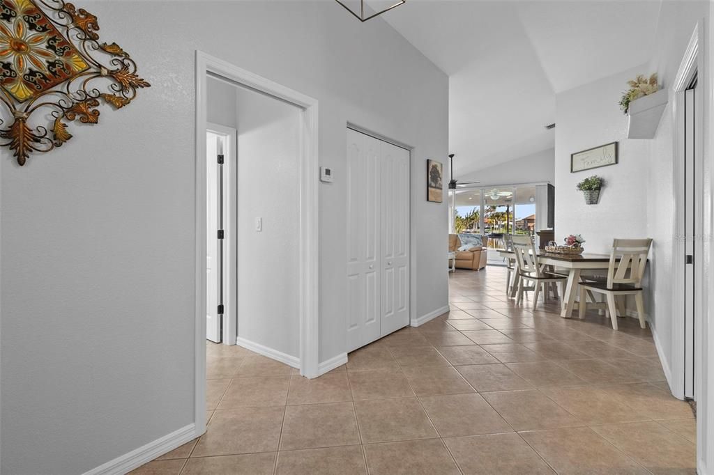 For Sale: $329,900 (3 beds, 2 baths, 1433 Square Feet)