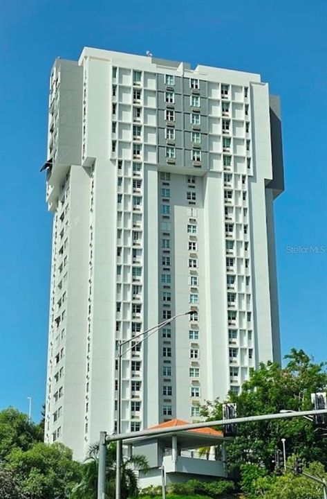 Recently Rented: $2,650 (3 beds, 2 baths, 1626 Square Feet)