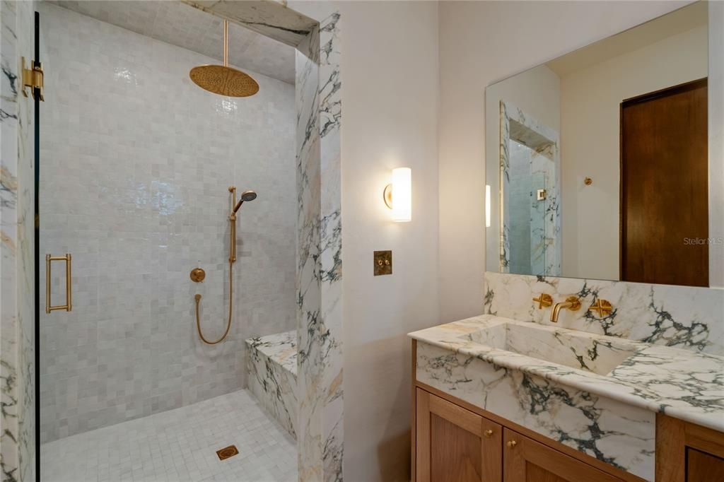 For Sale: $2,695,000 (4 beds, 3 baths, 4675 Square Feet)