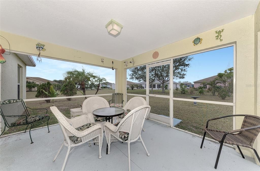 Под контрактом: $239,000 (3 спален, 2 ванн, 1386 Квадратных фут)