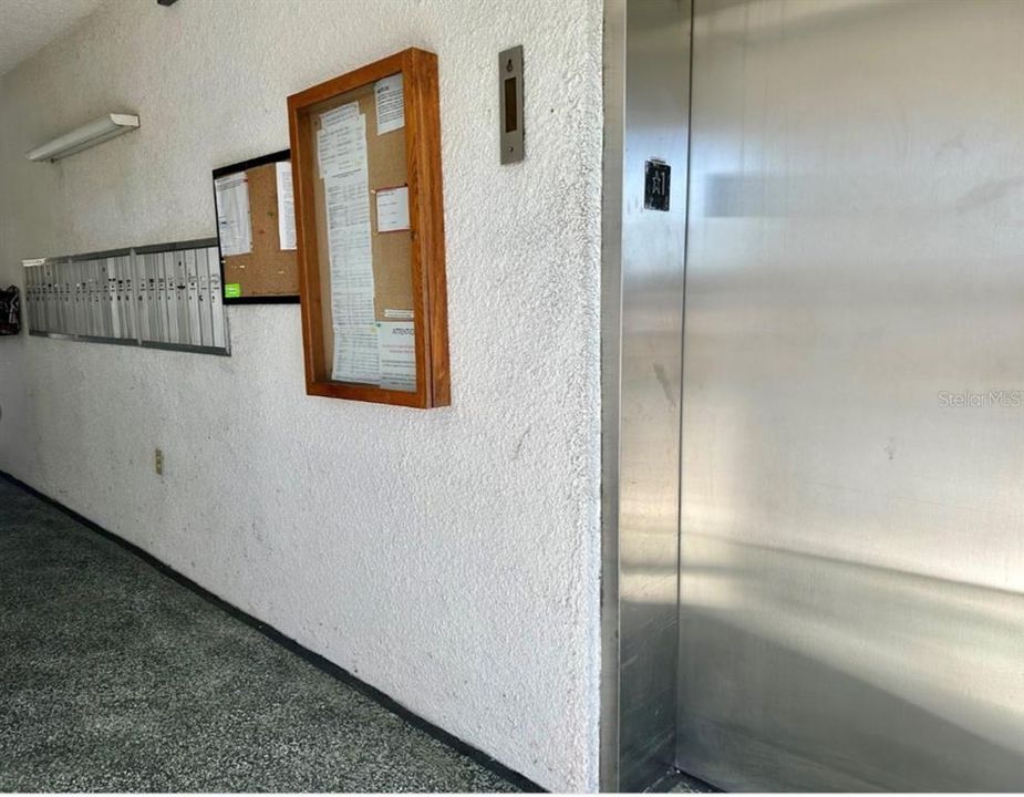 For Sale: $75,000 (1 beds, 1 baths, 640 Square Feet)