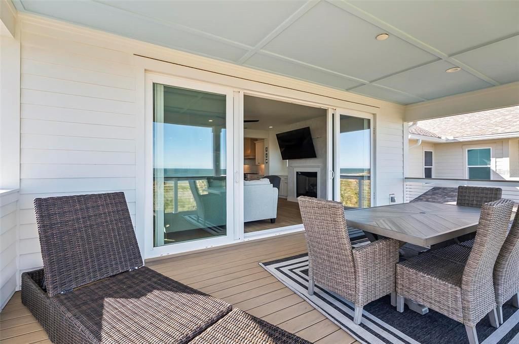 For Sale: $2,299,000 (6 beds, 5 baths, 3858 Square Feet)