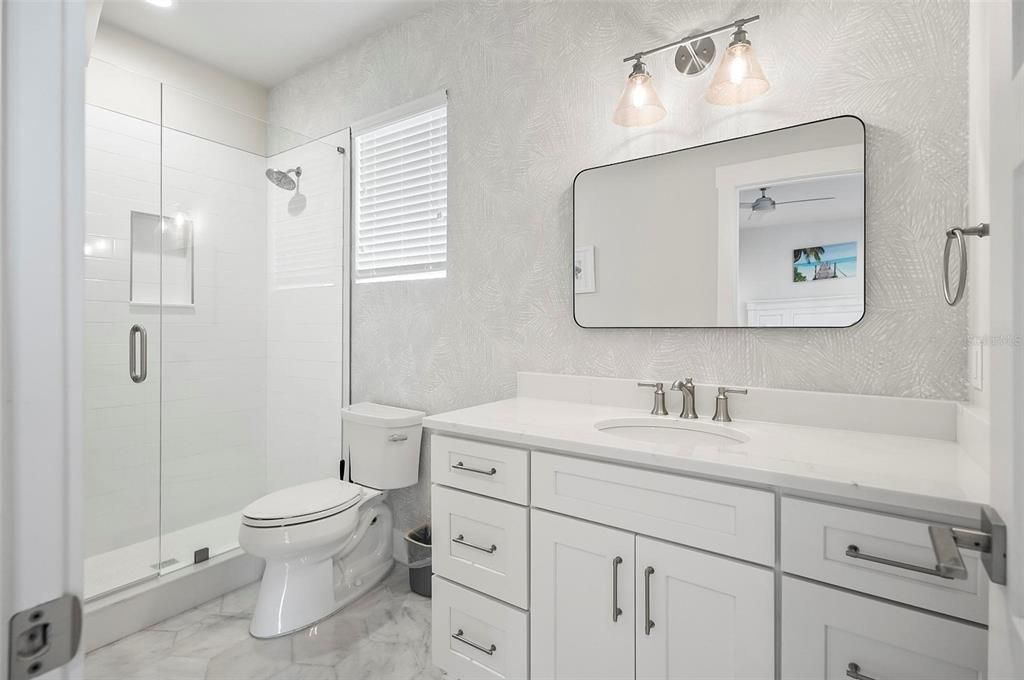 待售: $2,449,000 (5 贝兹, 5 浴室, 3786 平方英尺)