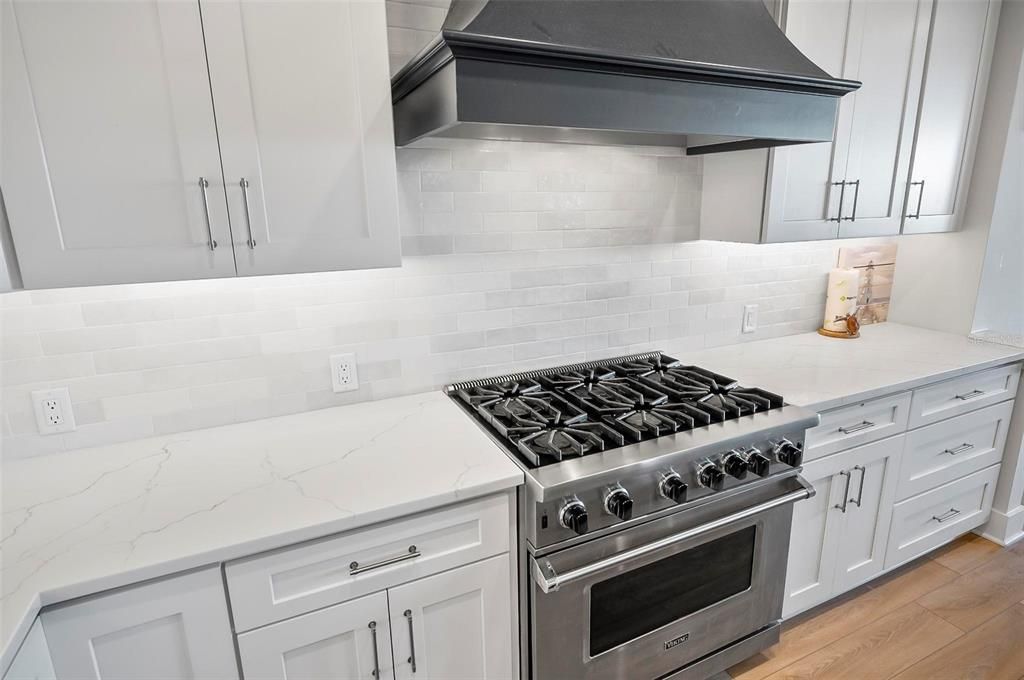 待售: $2,449,000 (5 贝兹, 5 浴室, 3786 平方英尺)