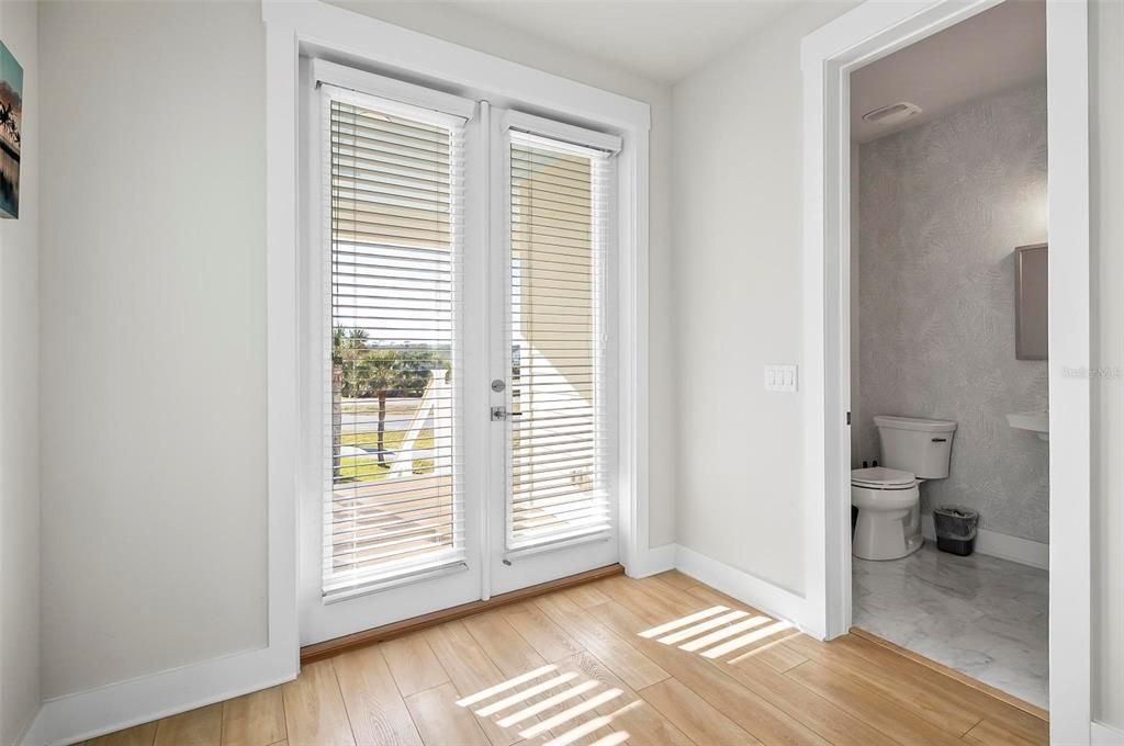 待售: $2,449,000 (5 贝兹, 5 浴室, 3786 平方英尺)