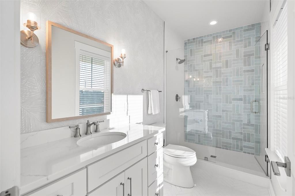 待售: $2,449,000 (5 贝兹, 5 浴室, 3786 平方英尺)